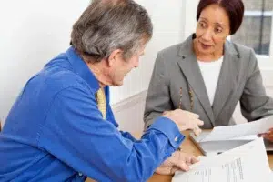 business-people-working-together-at-desk