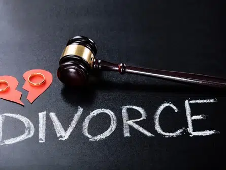 divorce-lawyers